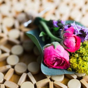 How to buy a corsage 300x300