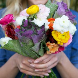 Difference between ranunculus and peonies 300x300