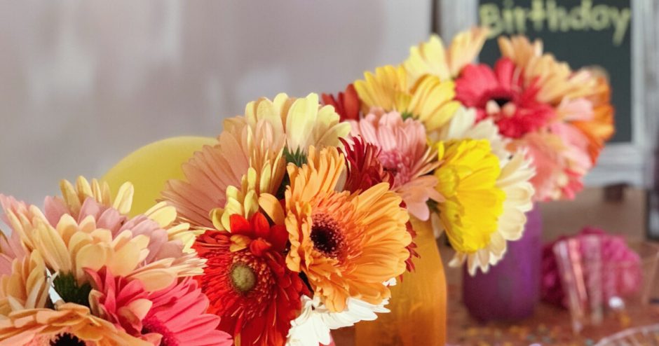 DIY Floral Centerpiece for Any Birthday Bash | Bouqs Blog