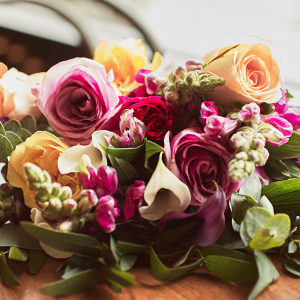 Dreamy the bouqs vday feature 300x300
