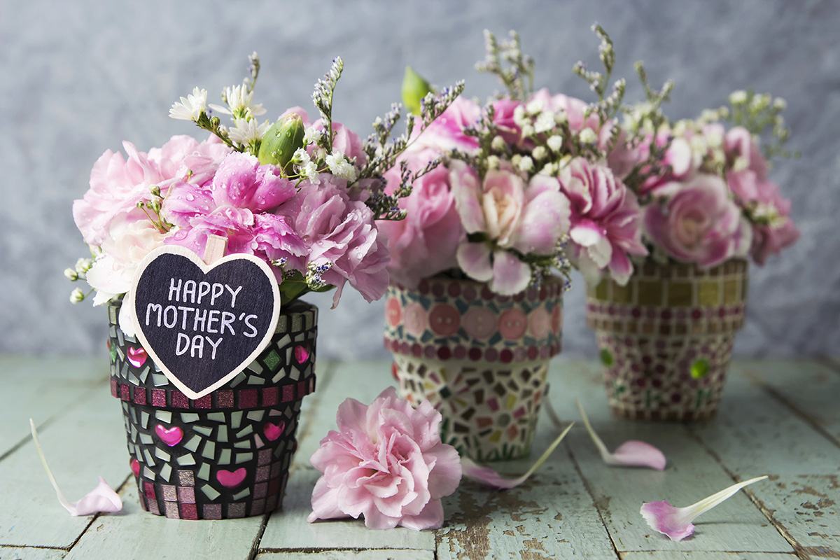 Mother's Day Crafting Ideas: Crafts with Mom