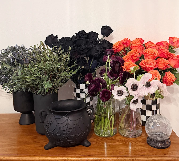 The Autumn DIY Flower Box featuring red and pink roses, brown ranunculus, butterfly ranunculus and filler