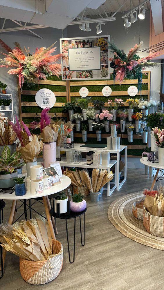 Dried floral display