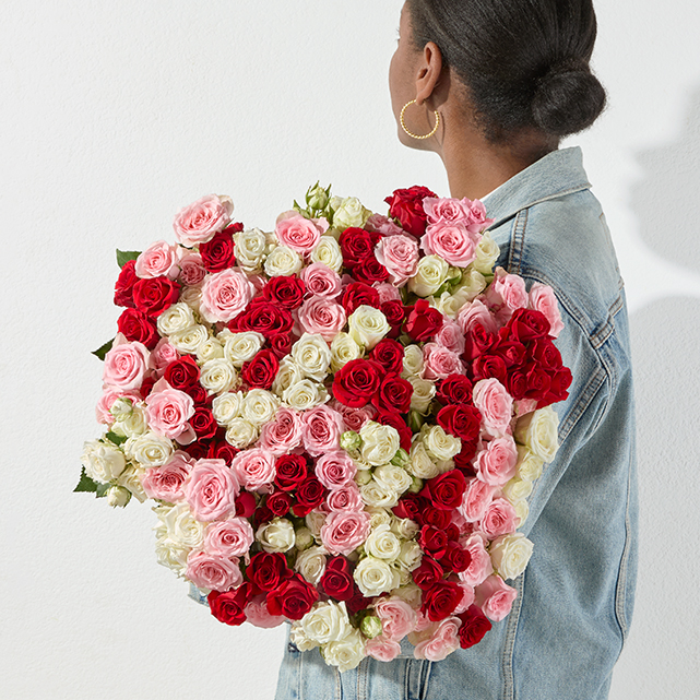 60 Valentines Spray Roses