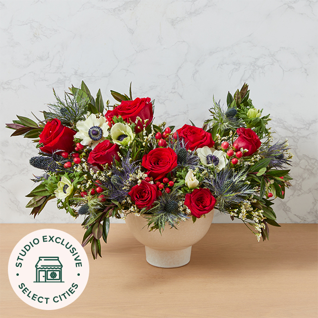 The Sleigh All Day Arrangement