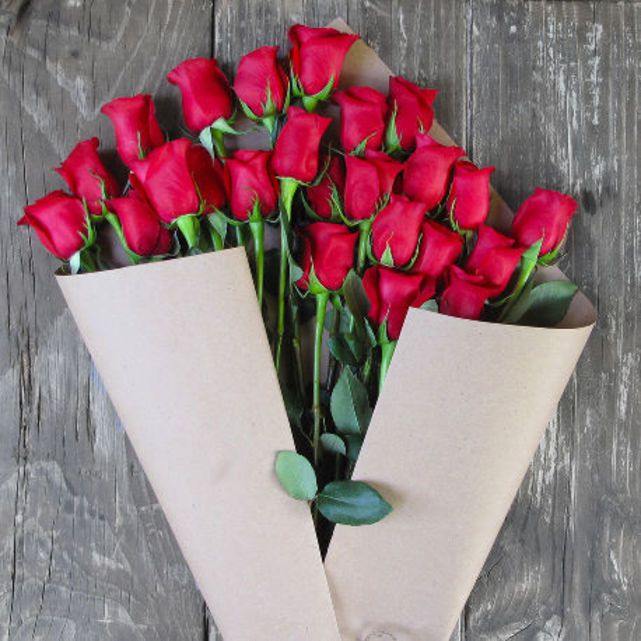 Classic Red Rose Floral Arrangement - The Bouqs Co.